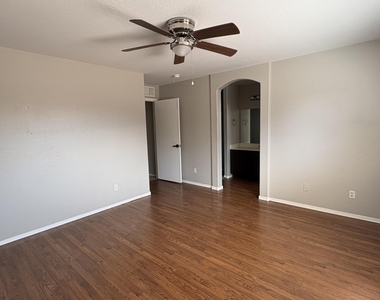 16077 W Larkspur Drive - Photo Thumbnail 19