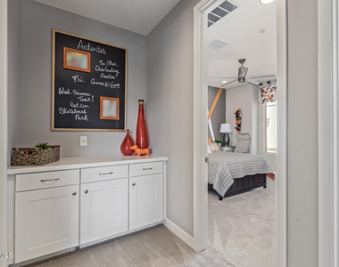 23376 N 73rd Way - Photo Thumbnail 14