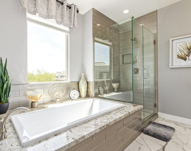 23376 N 73rd Way - Photo Thumbnail 18