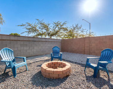 18221 W Pueblo Avenue - Photo Thumbnail 33
