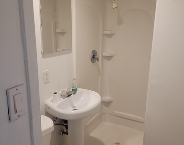 5037 W Myrtle Avenue - Photo Thumbnail 4