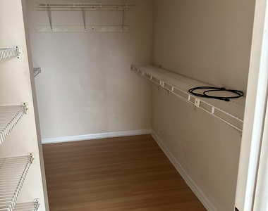 8020 Hampton Boulevard - Photo Thumbnail 4