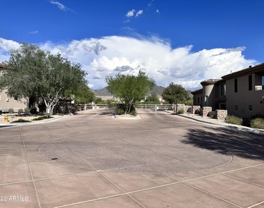 16420 N Thompson Peak Parkway - Photo Thumbnail 29