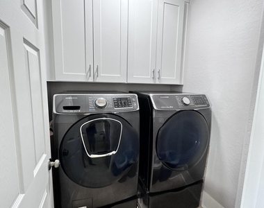 16420 N Thompson Peak Parkway - Photo Thumbnail 17