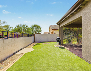 25719 N Cinch Drive - Photo Thumbnail 40