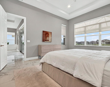 12136 Fortezza Way - Photo Thumbnail 47