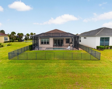 12136 Fortezza Way - Photo Thumbnail 7
