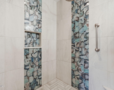 17 W Vernon Avenue - Photo Thumbnail 25
