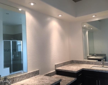 1502 E Dunlap Avenue - Photo Thumbnail 18