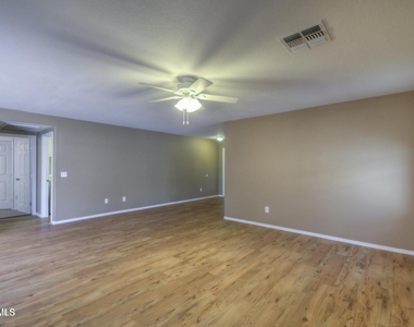 1348 S Mosley Court - Photo Thumbnail 10