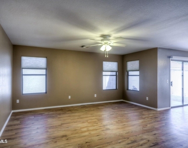 1348 S Mosley Court - Photo Thumbnail 8