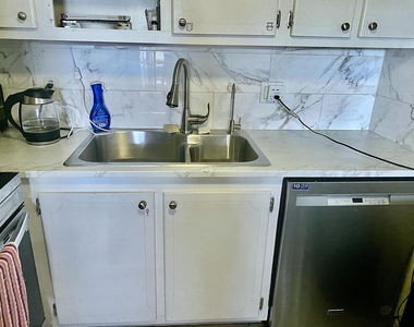 27 Richmond D Crescent - Photo Thumbnail 13