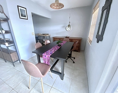 27 Richmond D Crescent - Photo Thumbnail 7