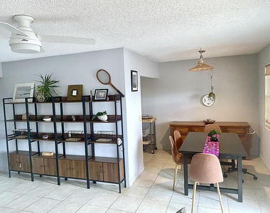 27 Richmond D Crescent - Photo Thumbnail 6