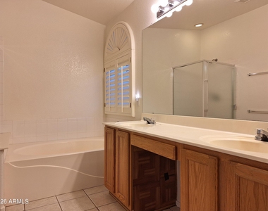 507 W Bluefield Avenue - Photo Thumbnail 7