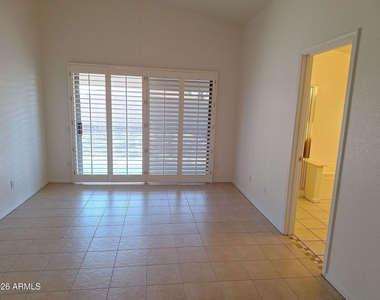507 W Bluefield Avenue - Photo Thumbnail 5