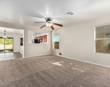 17255 N 184th Drive - Photo Thumbnail 7