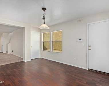 17255 N 184th Drive - Photo Thumbnail 13