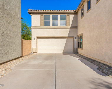 17255 N 184th Drive - Photo Thumbnail 6