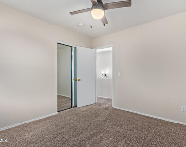 17255 N 184th Drive - Photo Thumbnail 29