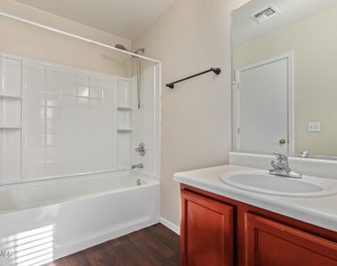 17255 N 184th Drive - Photo Thumbnail 33