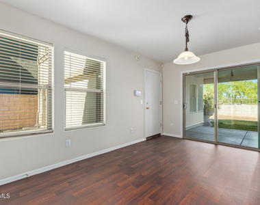 17255 N 184th Drive - Photo Thumbnail 12