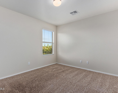 17255 N 184th Drive - Photo Thumbnail 31