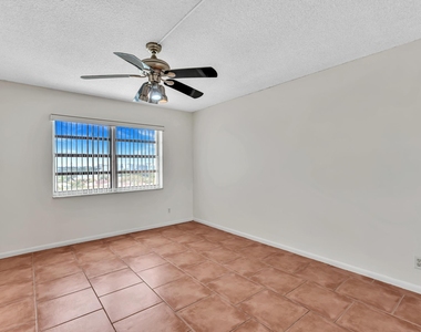 900 Ne 18th Avenue - Photo Thumbnail 18