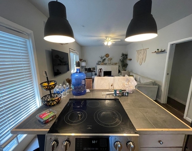 2208 Sw 18th Avenue - Photo Thumbnail 3