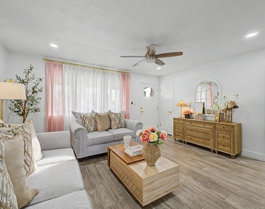 2558 E Baltimore Street - Photo Thumbnail 16
