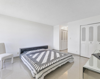 5828 Coral Lake Drive - Photo Thumbnail 16