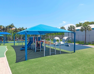 5828 Coral Lake Drive - Photo Thumbnail 41