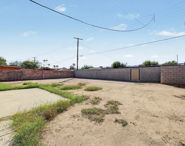 919 E Vineyard Road - Photo Thumbnail 17