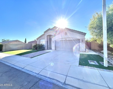 3552 S Cosmos Drive - Photo Thumbnail 1