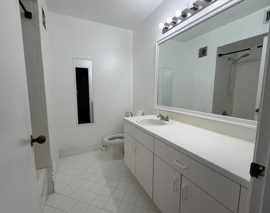 3947 San Simeon Lane - Photo Thumbnail 15