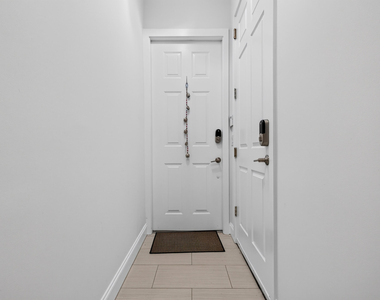 10560 Sw Stephanie Way - Photo Thumbnail 17