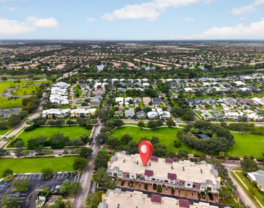 10560 Sw Stephanie Way - Photo Thumbnail 8