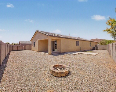 13329 W Lariat Lane - Photo Thumbnail 27