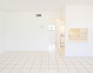 1151 Ne 17th Court - Photo Thumbnail 2