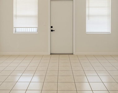 1151 Ne 17th Court - Photo Thumbnail 1