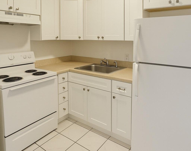 1151 Ne 17th Court - Photo Thumbnail 4