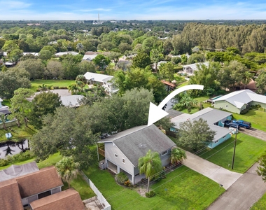 8070 Se River Lane - Photo Thumbnail 27