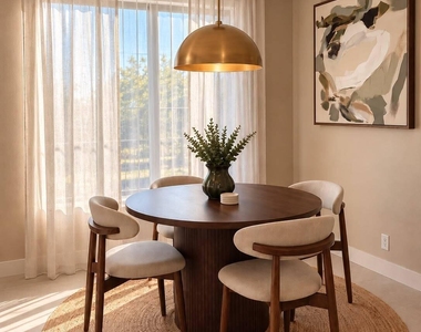 13615 N Cambria Drive - Photo Thumbnail 1