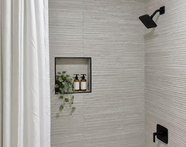 13615 N Cambria Drive - Photo Thumbnail 8
