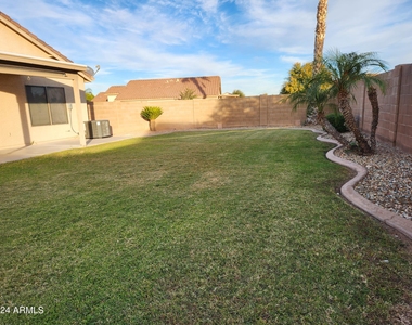 15923 W Post Drive - Photo Thumbnail 19