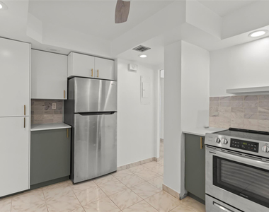 3430 Galt Ocean Drive - Photo Thumbnail 1