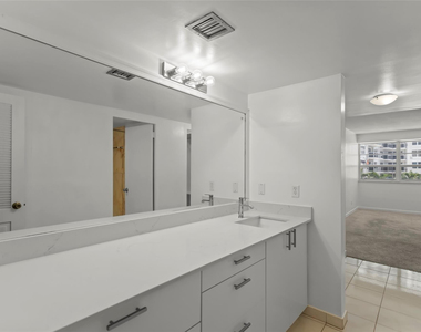3430 Galt Ocean Drive - Photo Thumbnail 26