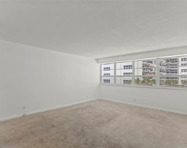 3430 Galt Ocean Drive - Photo Thumbnail 15