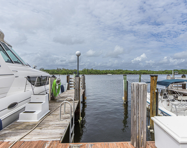 3200 N Ocean Drive - Photo Thumbnail 55
