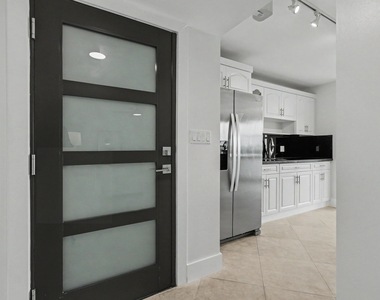 3200 N Ocean Drive - Photo Thumbnail 25